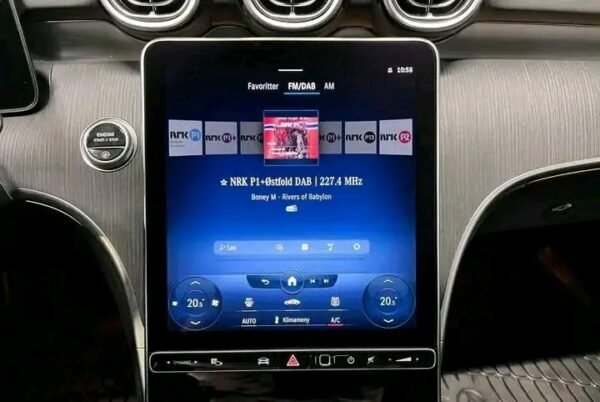 Mercedes-Benz C-Class – Image 3