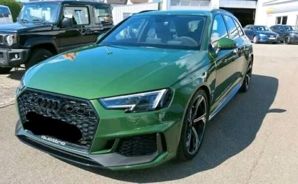 Audi RS4 Avant Quattro – Image 10
