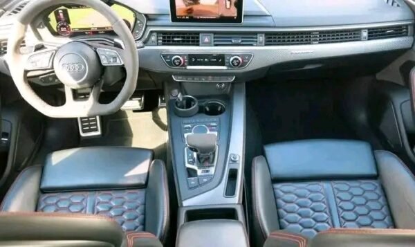 Audi RS4 Avant Quattro – Image 12