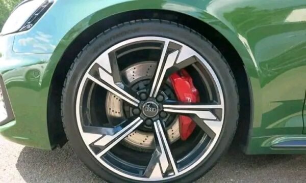 Audi RS4 Avant Quattro – Image 16