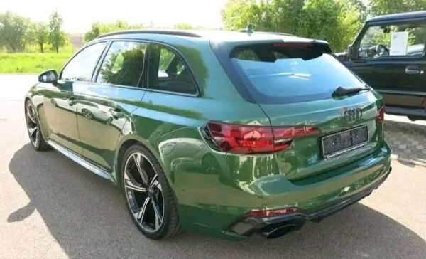 Audi RS4 Avant Quattro – Image 9