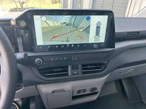 Ford Transit Custom – Image 8