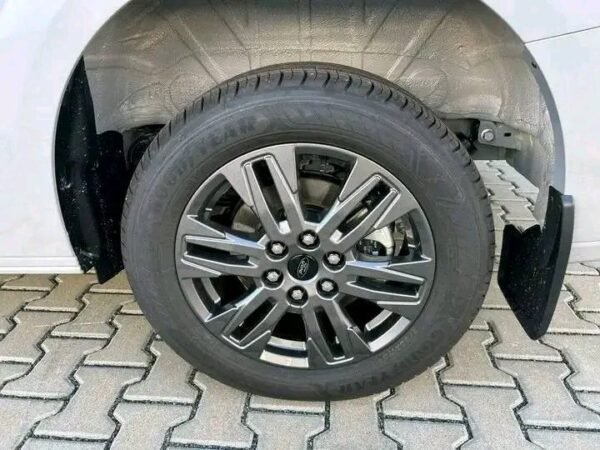 Ford Transit Custom – Image 9