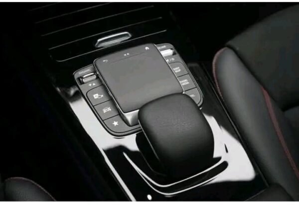 Mercedes-Benz CLA – Image 2