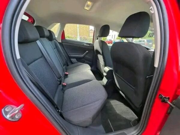 Volkswagen Polo – Image 7