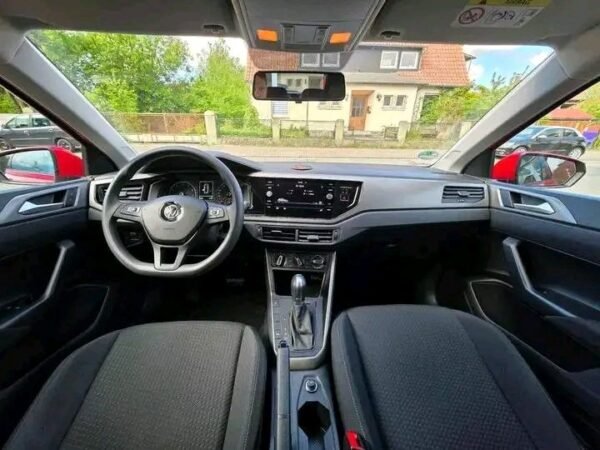 Volkswagen Polo – Image 5