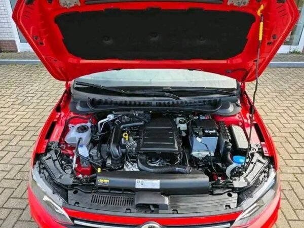 Volkswagen Polo – Image 14