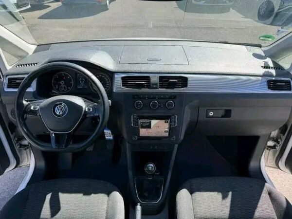 Volkswagen Caddy – Image 9