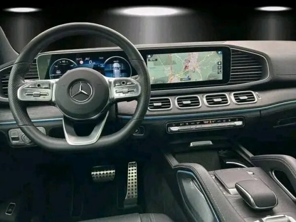 Mercedes-Benz GLE350 – Image 12
