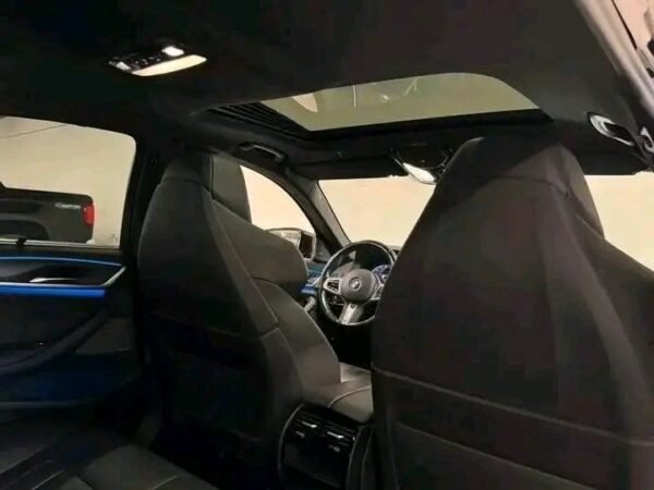 BMW 530eA – Image 7