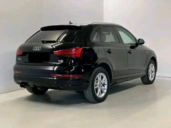 Audi Q3 – Image 8