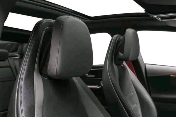 Mercedes-Benz EQC – Image 19