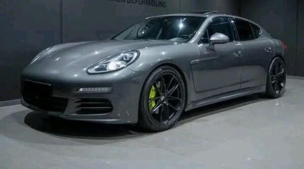 Porsche Panamera – Image 4