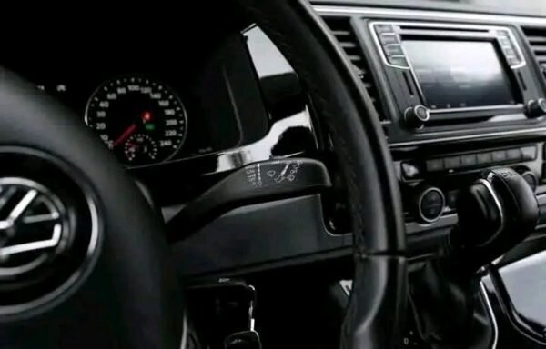 Volkswagen Multivan – Image 22