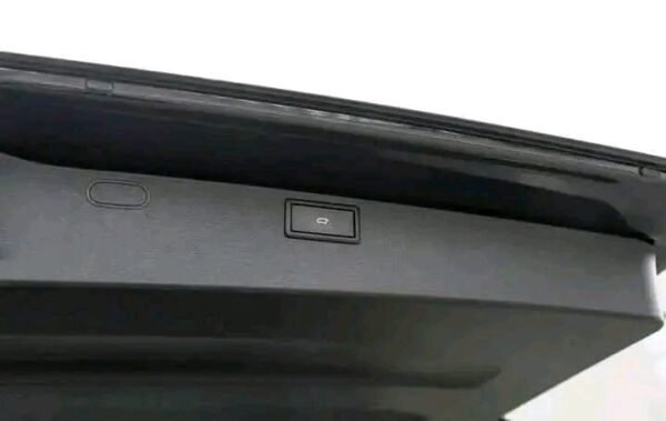 Volkswagen Multivan – Image 16