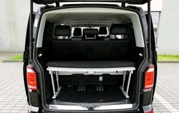 Volkswagen Multivan – Image 21