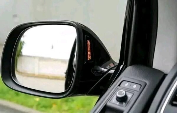 Volkswagen Multivan – Image 23