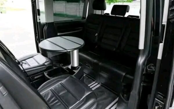 Volkswagen Multivan – Image 14