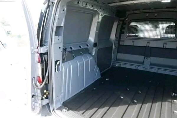 Volkswagen Caddy Maxi – Image 31