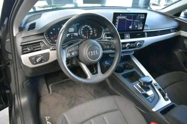 Audi A4 – Image 17
