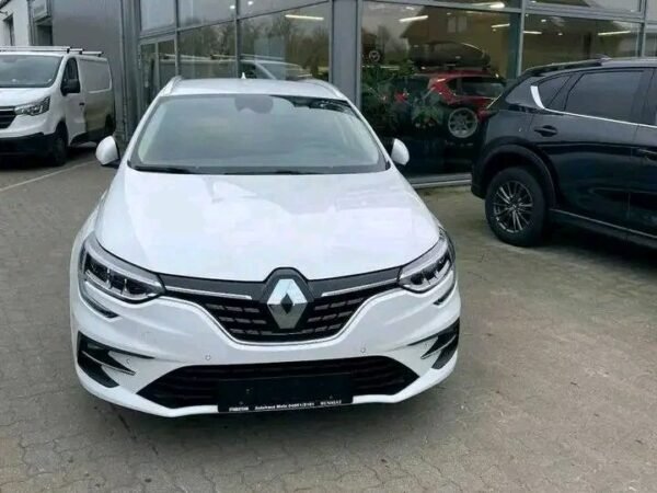 Renault Megane – Image 11