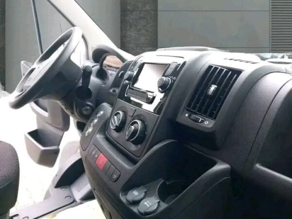 Ford Transit Kasten – Image 4