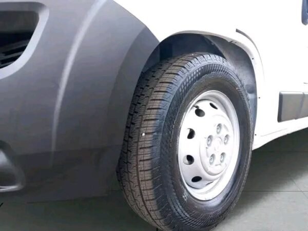 Ford Transit Kasten – Image 2