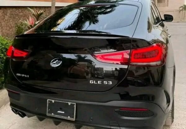 Mercedes GLE – Image 9