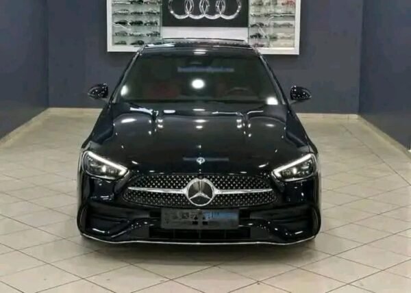 MERCEDES C-CLASS