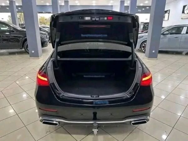 MERCEDES C-CLASS – Image 6
