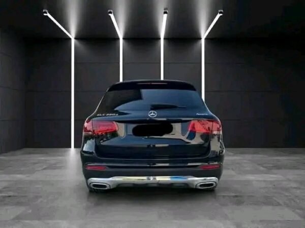 Mercedes-Benz GLC – Image 8