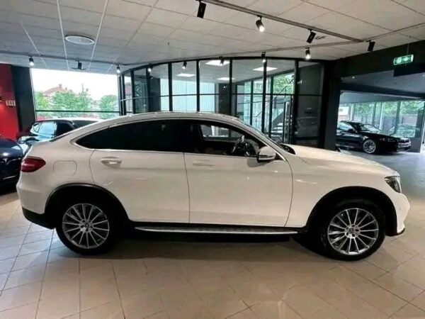 Mercedes-Benz GLC – Image 13
