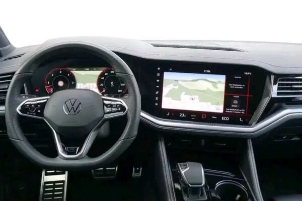 Volkswagen Touareg – Image 3