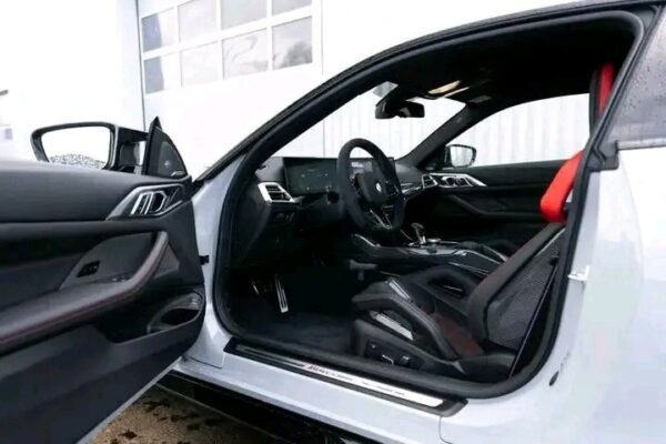 BMW M4 – Image 16