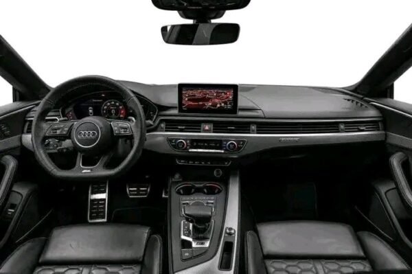 Audi RS5 – Image 22