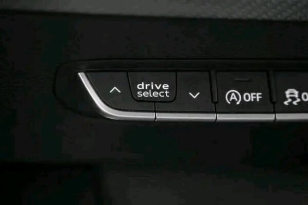 Audi RS5 – Image 27