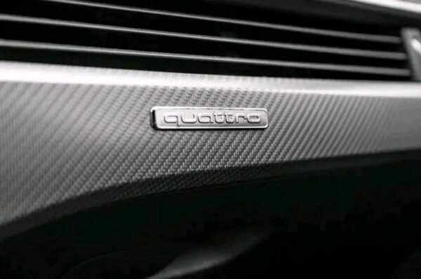 Audi RS5 – Image 18