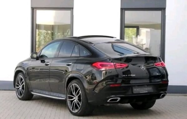 Mercedes-Benz GLE 350 – Image 20