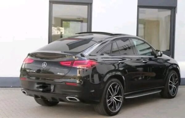 Mercedes-Benz GLE 350 – Image 11