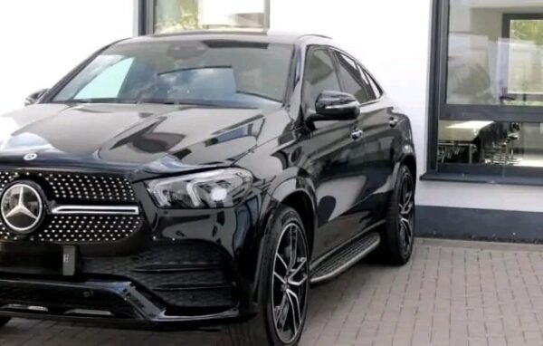 Mercedes-Benz GLE 350 – Image 18