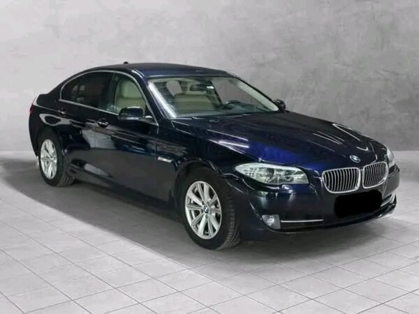 BMW 5 Series – Image 13