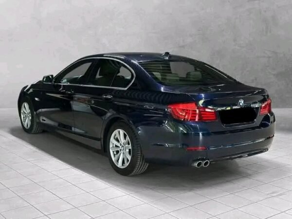 BMW 5 Series – Image 16