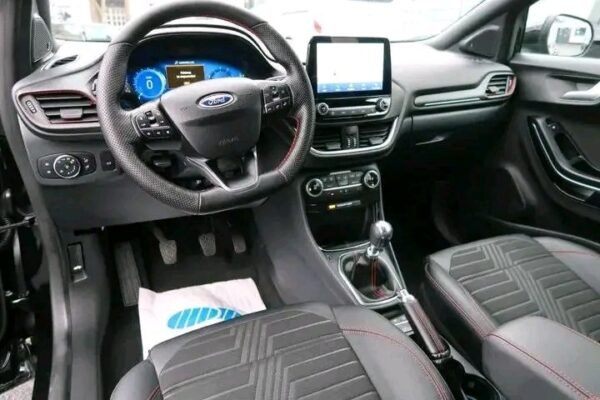 Ford Puma Hybrid ST-Line – Image 13