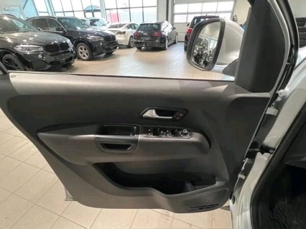 Volkswagen Amarok – Image 9