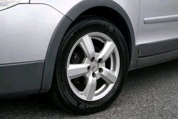 Volkswagen Polo – Image 12