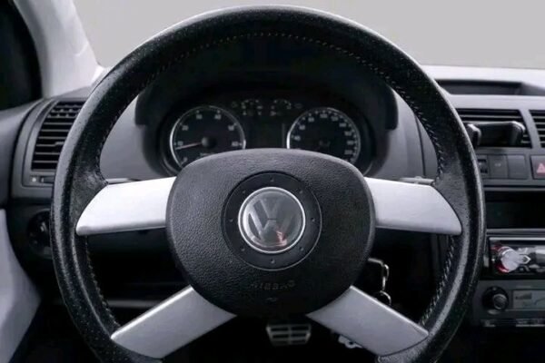 Volkswagen Polo – Image 7