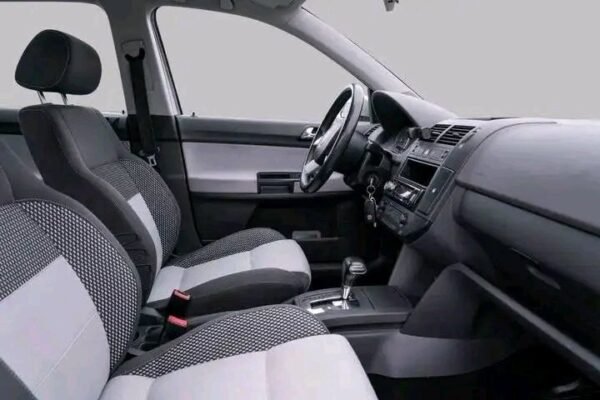 Volkswagen Polo – Image 19