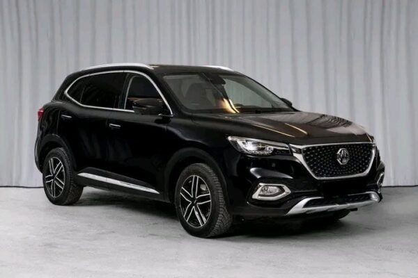 MG EHS Plug-in Hybrid Luxury – Image 17