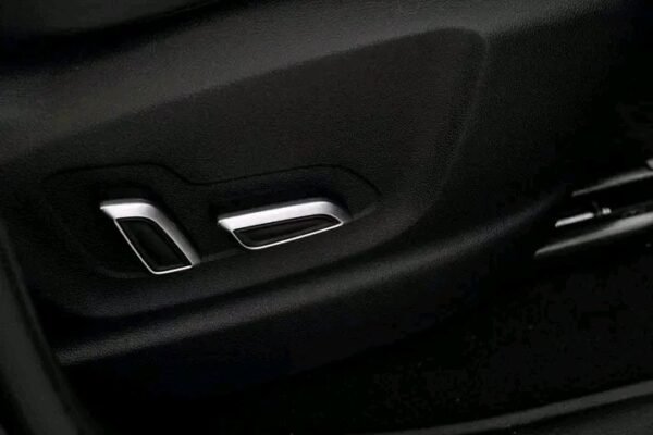 MG EHS Plug-in Hybrid Luxury – Image 16