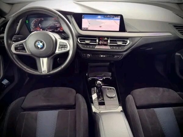 BMW 216 dAGran Coupe – Image 11